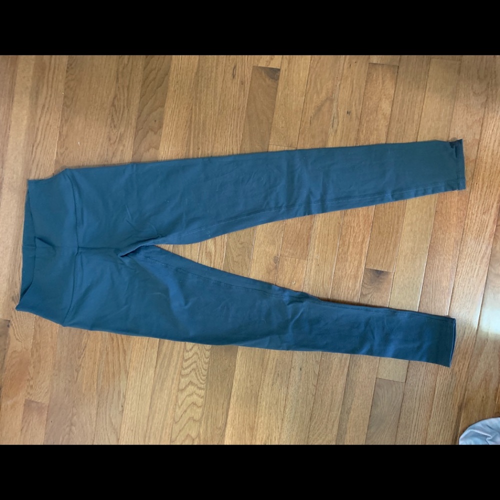 High waisted Slate gray Alo leggings